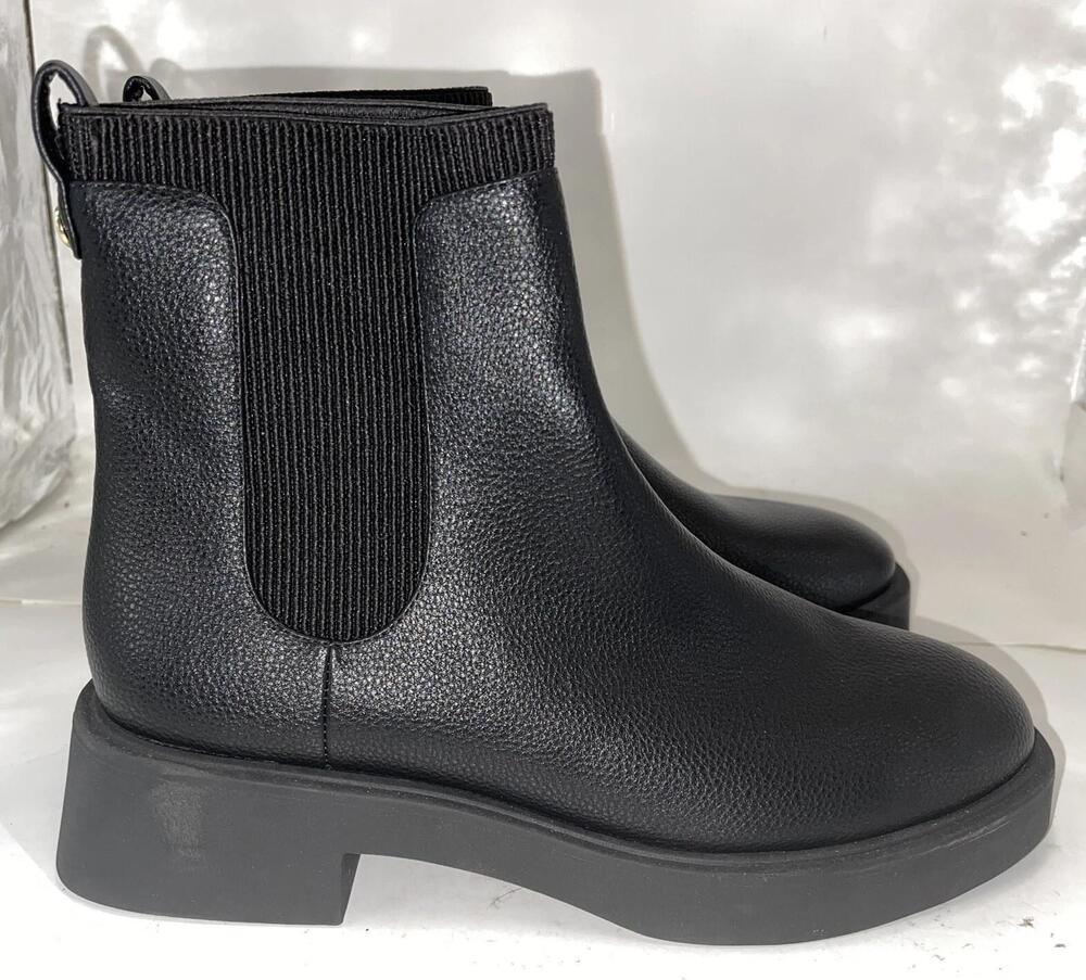 Kenneth Cole Reaction Boots Womens Size 7.5 Black Shae Chelsea Ankle Booties